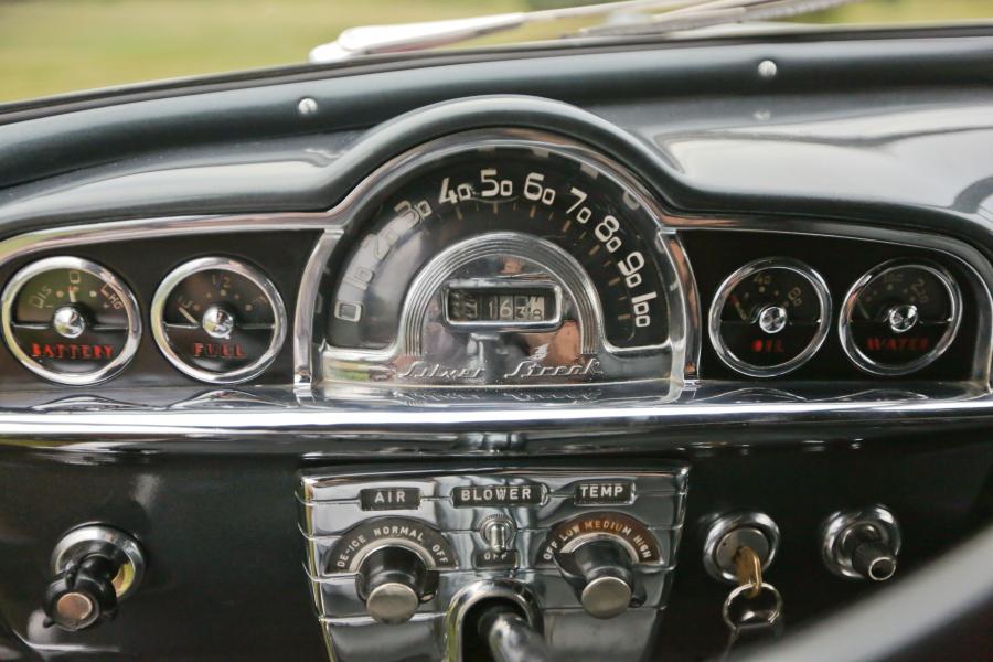  Pontiac Streamliner Sedan Delivery 1949 года  (фото 11 из 31)